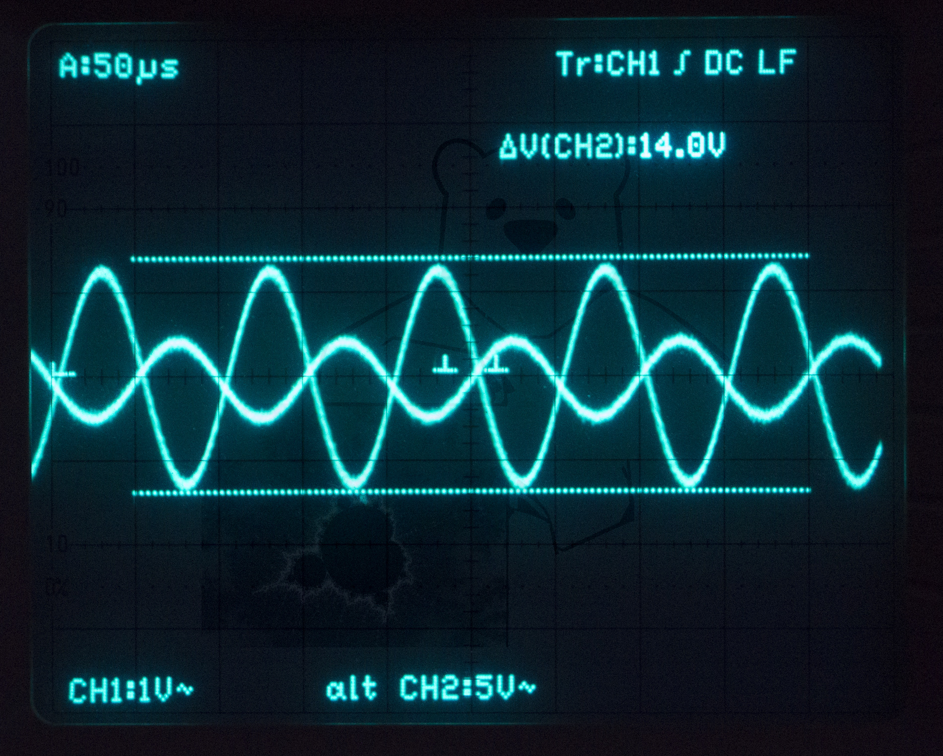 Die Modulation der Liebenröhre mit einem Sinus 1 Vss mit 10 kHz, Verstärkungsfaktor ca. 14